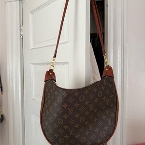 Louis Vuitton hobo